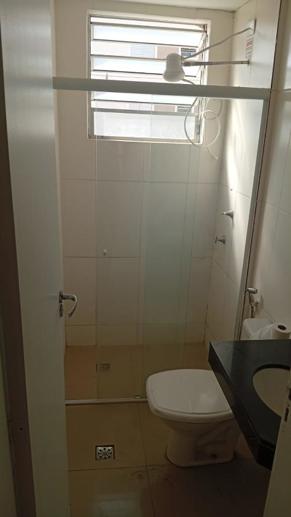 Apartamento com 2 Quartos à Venda, 2,00 m² - Foto 2