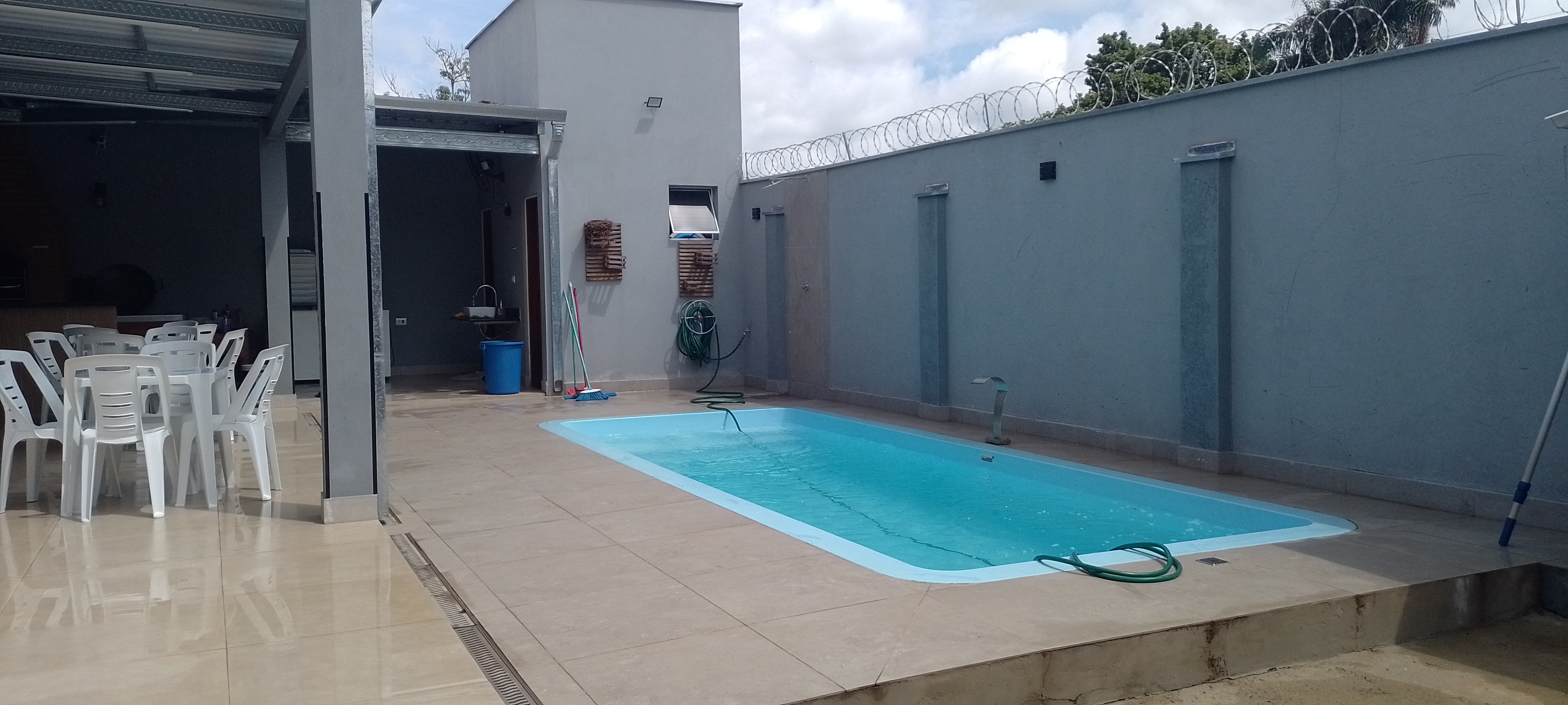 Casa com 1 Quarto à Venda, 300,00 m² - Foto 3