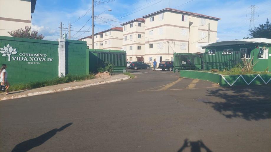 Apartamento com 2 Quartos à Venda, 2,00 m² - Foto 1