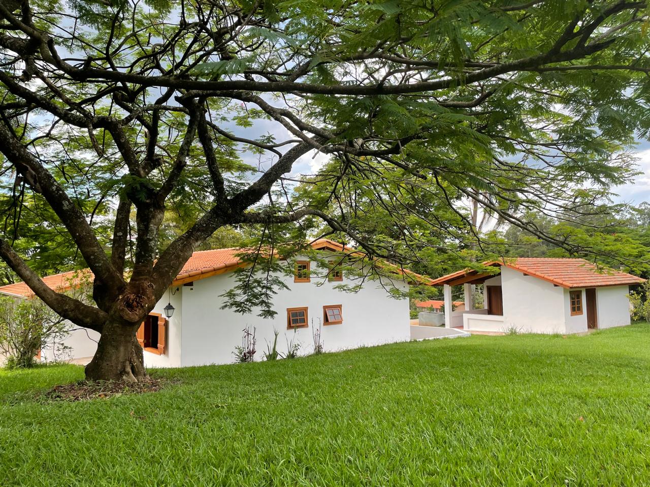 Rural com 6 Quartos à Venda, 502.000,00 m² - Foto 1