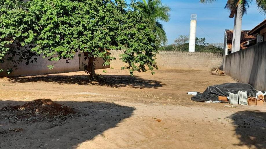 Terreno à Venda - Foto 1