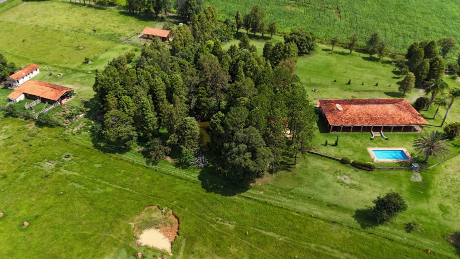 Rural com 3 Quartos à Venda, 220.000,00 m² - Foto 17