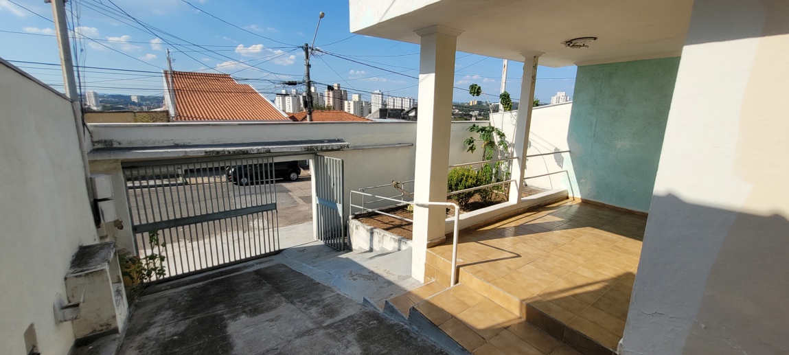 Casa com 4 Quartos à Venda, 250,00 m² - Foto 4