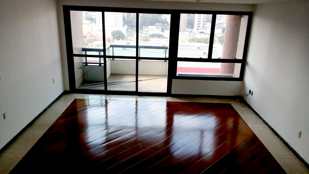 Apartamento com 4 Quartos à Venda - Foto 21