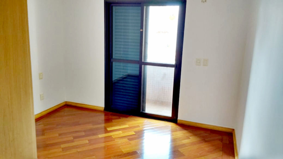 Apartamento com 4 Quartos à Venda - Foto 27