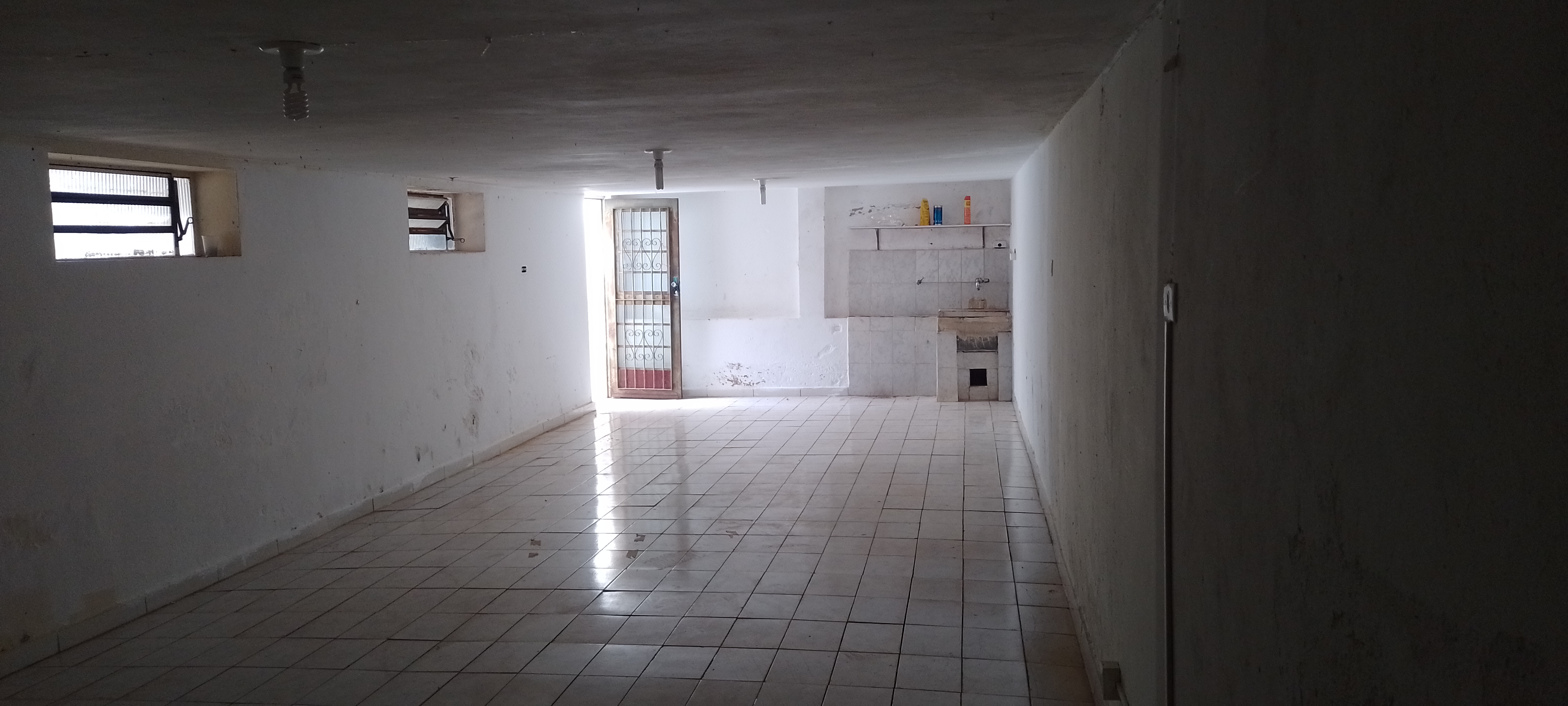 Casa com 1 Quarto à Venda, 300,00 m² - Foto 19