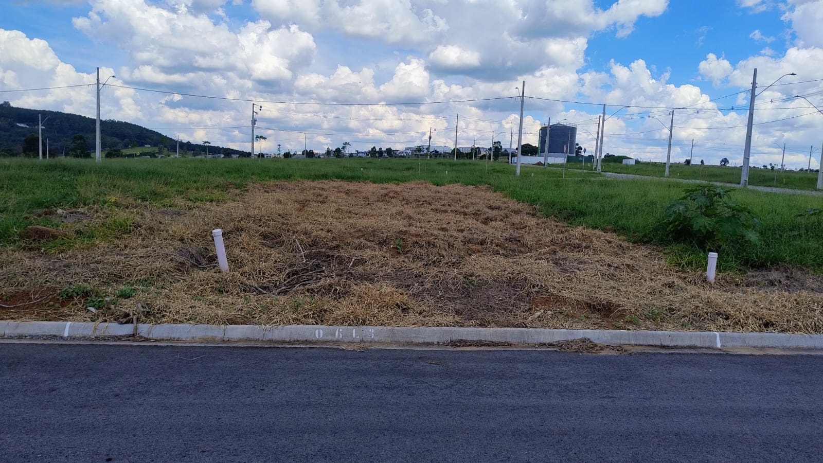 Terreno à Venda - Foto 1