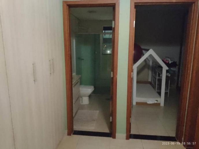 Apartamento com 3 Quartos à Venda - Foto 8