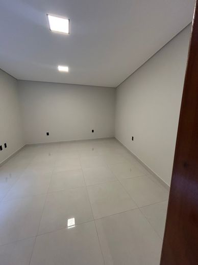 Casa com 3 Quartos à Venda - Foto 11
