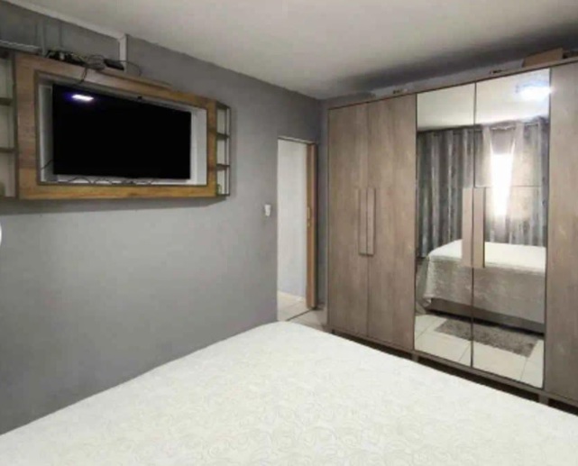 Casa com 2 Quartos à Venda, 125,00 m² - Foto 4