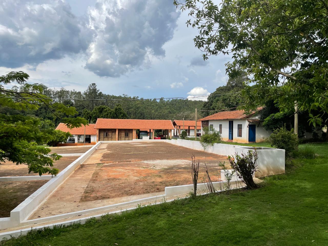 Rural com 6 Quartos à Venda, 502.000,00 m² - Foto 2