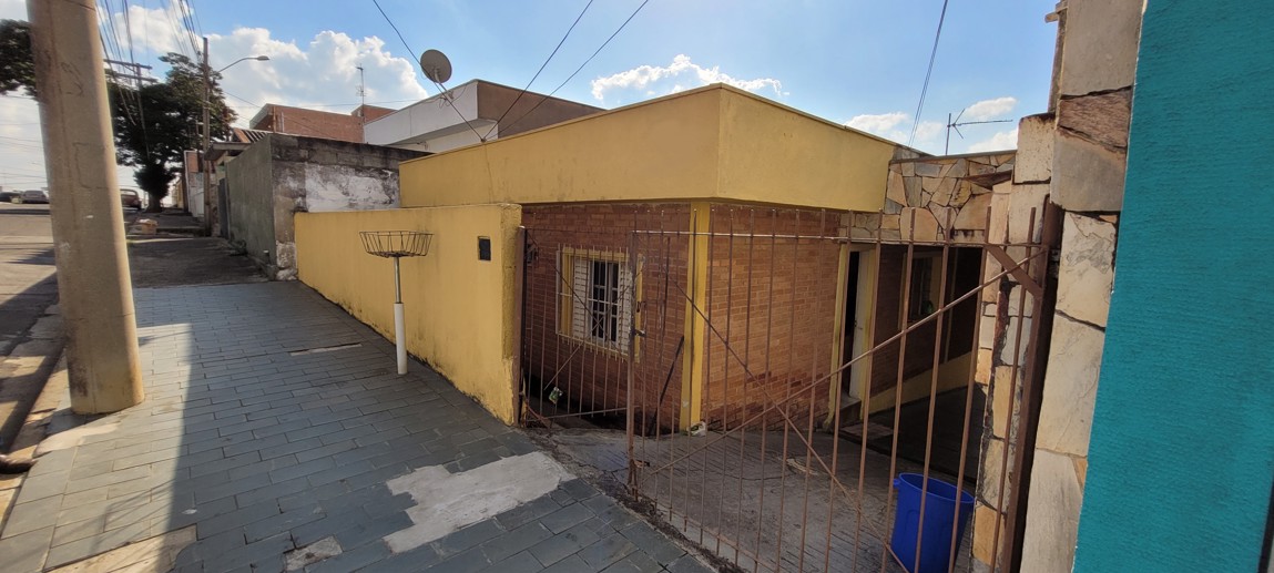 Casa com 4 Quartos à Venda, 250,00 m² - Foto 2