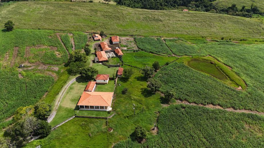 Rural com 3 Quartos à Venda, 307.000,00 m² - Foto 12