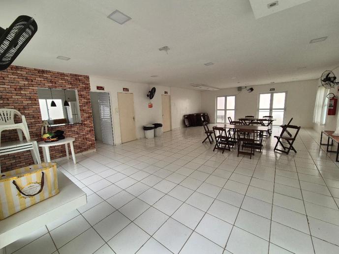 Apartamento com 2 Quartos à Venda, 2,00 m² - Foto 2