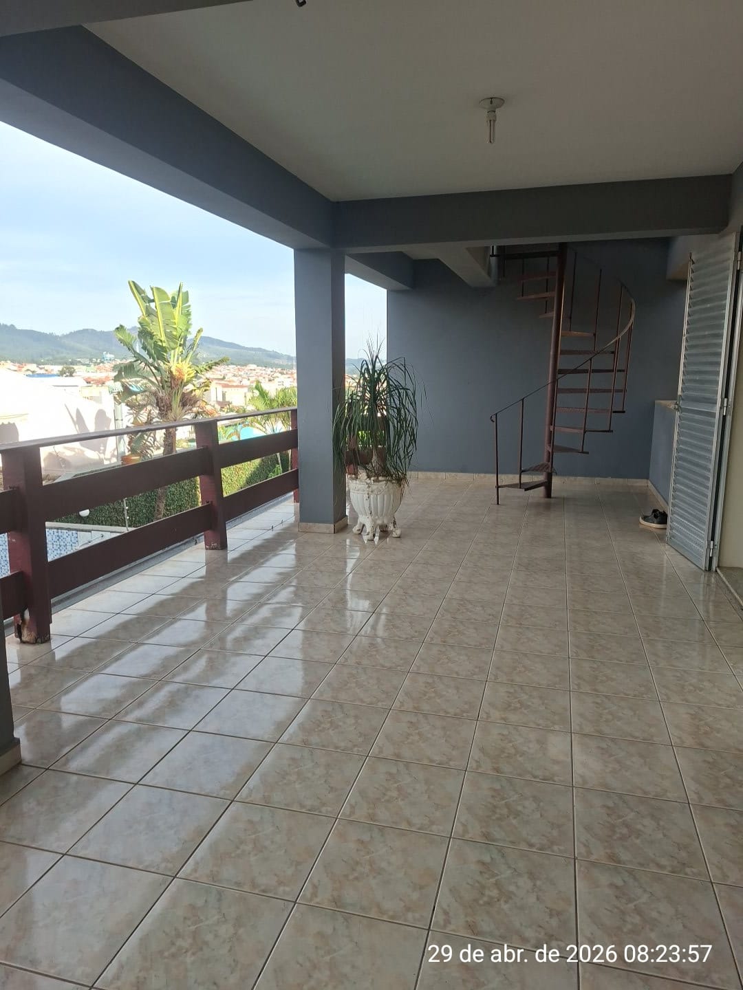 Casa à Venda - Foto 1